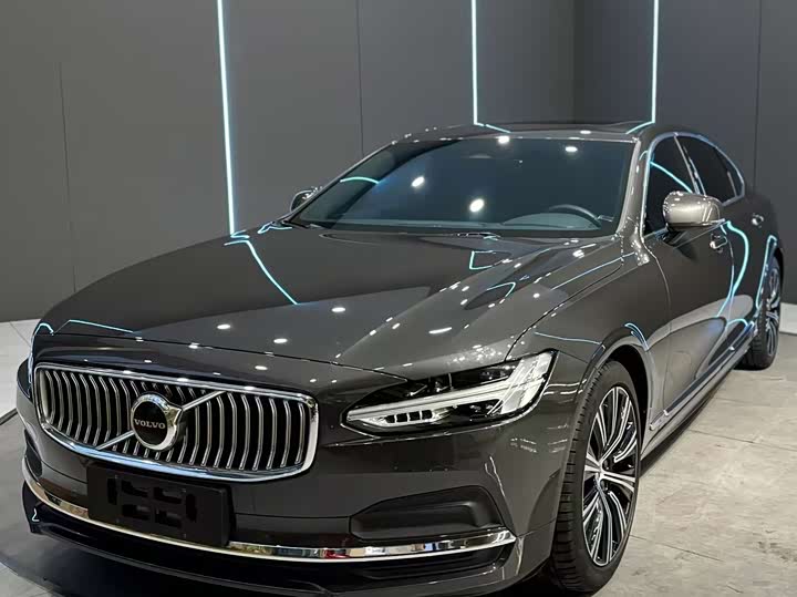 Volvo S90 2023 B5 Zhiyuan Luxury Edition