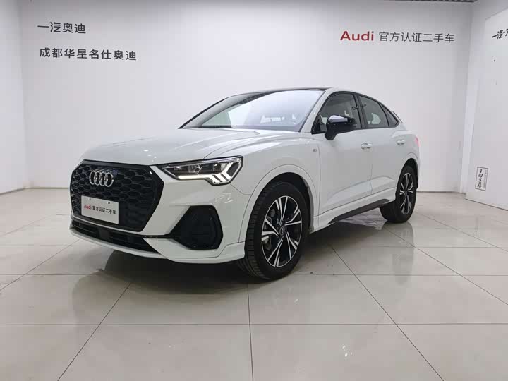 Audi Q3 Sportback 2022 40 TFSI Fashion Model