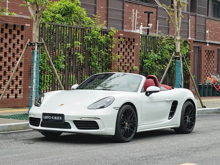 Porsche 718 2022 Boxster 2.0T