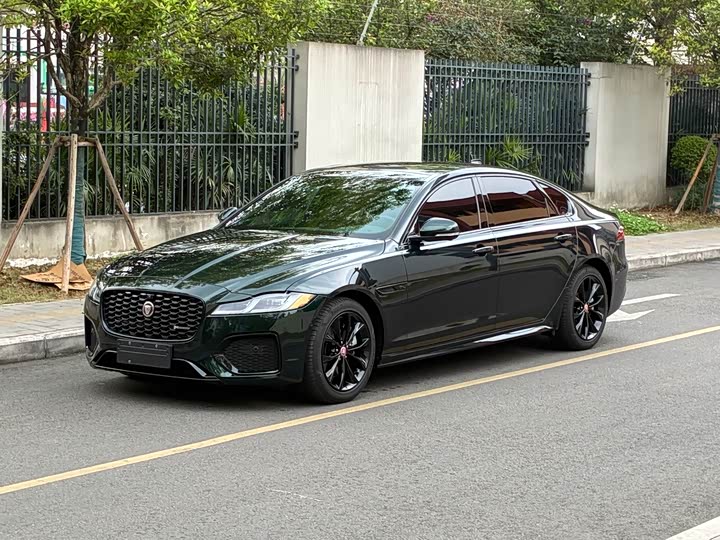 2022 Jaguar XFL 2021 2.0T P250 R-Dynamic Elite