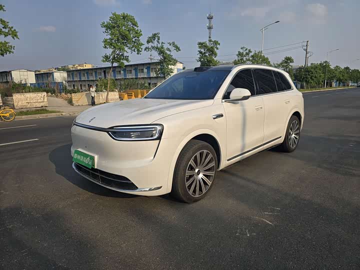 Wenjie M7 2026 extended range Ultra four-wheel drive version 5 seats (192-line lidar)