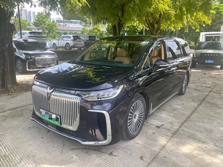 Lantu Dreamer 2025 PHEV four-wheel drive flagship Kunpeng version