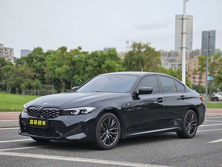 BMW 3 Series 2023 325i M Sports Night Package