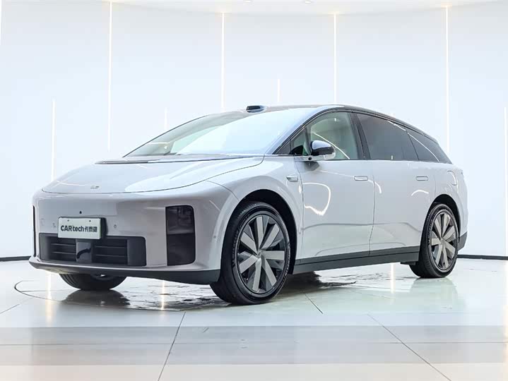 Ideal i6 2025 four-wheel drive standard version