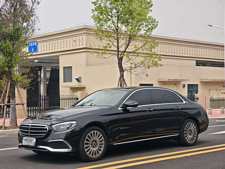 Mercedes-Benz E-Class 2021 facelift E 300 L luxury model