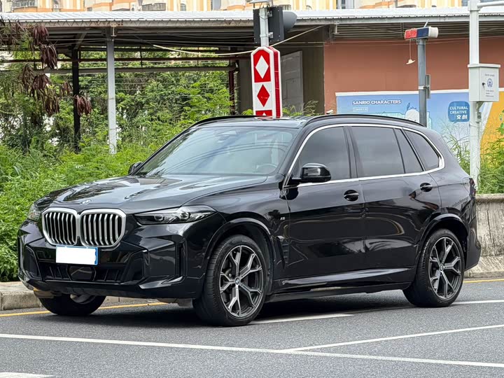 BMW X5 2023 xDrive 30Li Exclusive M Sports Night Package