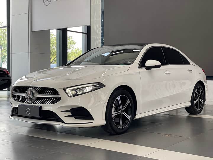 Mercedes-Benz A-Class 2022 Facelift Three A 200 L Sports Sedan Fashionable