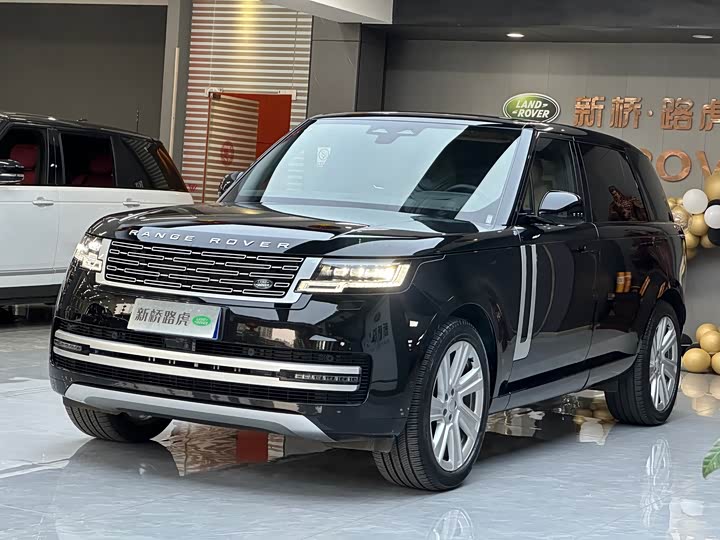 Range Rover 2024 3.0 L6 400PS Creation Extended Edition