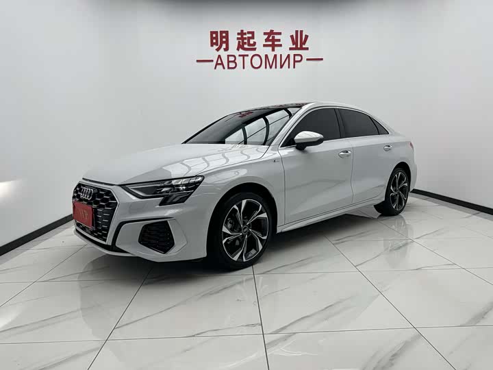 Audi A3 2023 Facelift A3L Limousine 35 TFSI Luxury Sport