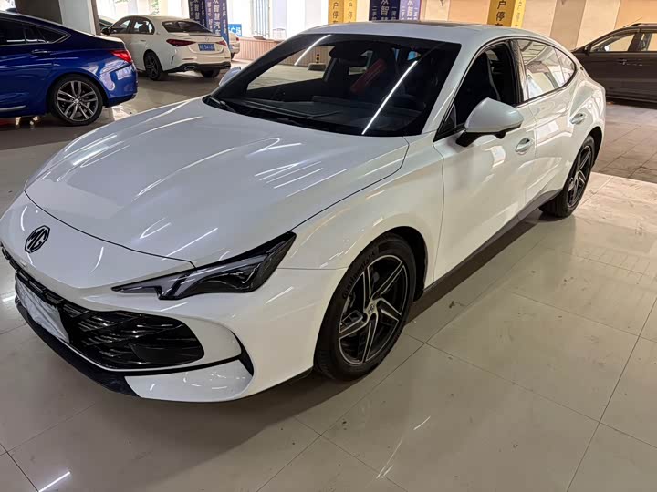 MG7 2023 1.5T DCT Ultimate Deluxe Edition