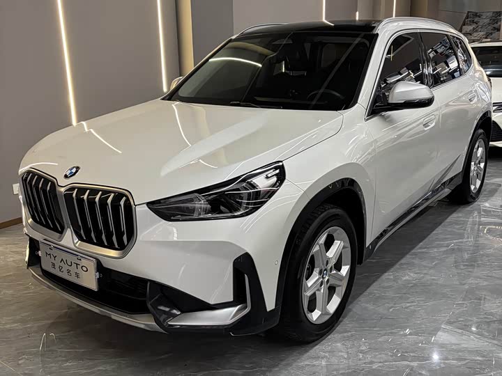 BMW X1 2023 sDrive20Li X-Line