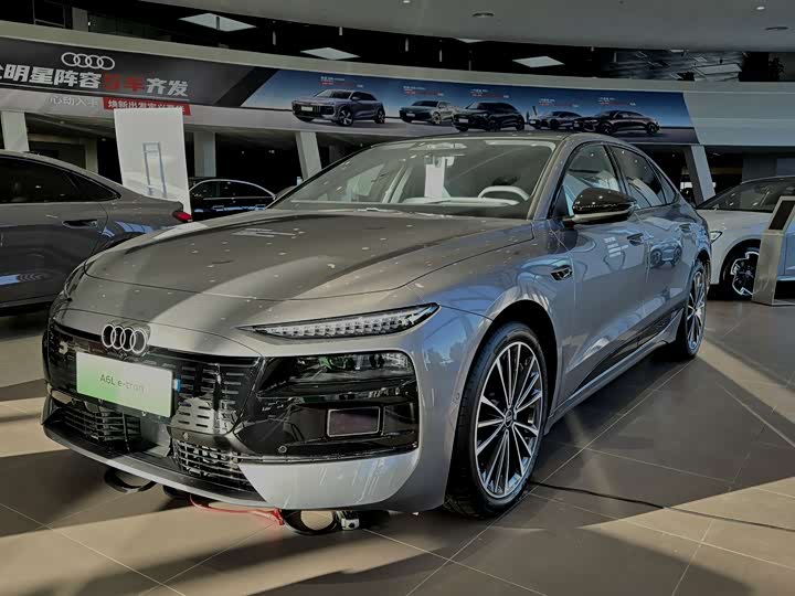 Audi A6L e-tron 2026 debuts Qiankun smart driving version