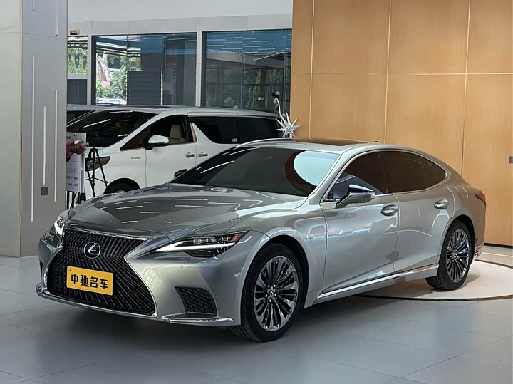 Lexus LS 2021 500h Excellence Edition