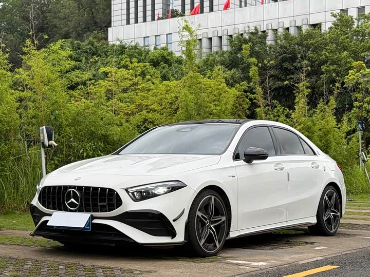 Mercedes-Benz A-Class AMG 2024 facelift AMG A 35 L 4MATIC