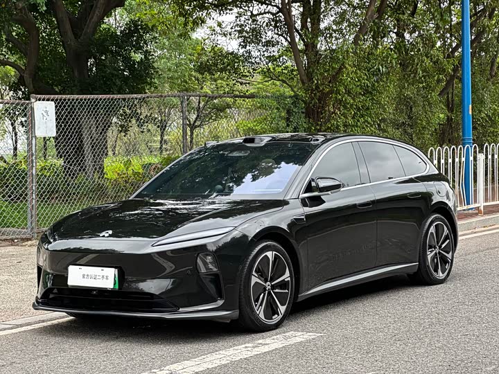 NIO ET5T 2024 model 75kWh Touring