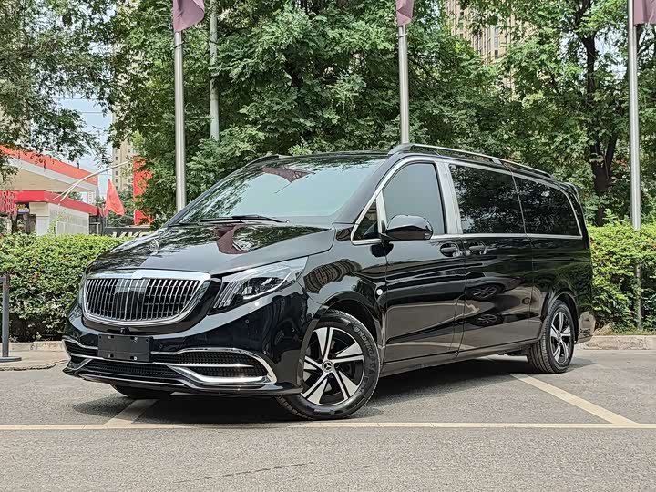 Vito 2024 model 2.0T business version 7 seats