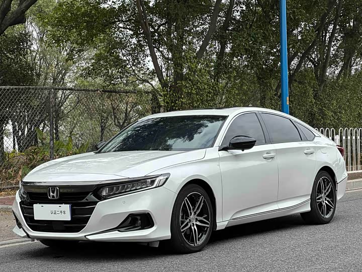 Accord 2022 260TURBO Magic Night Premium Edition