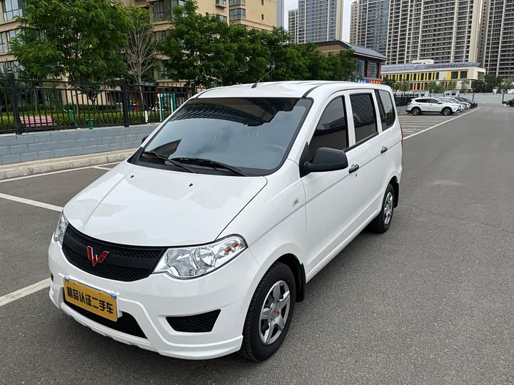 Wuling Hongguang 2021 facelift 1.5L S comfort type electric power assist LAR
