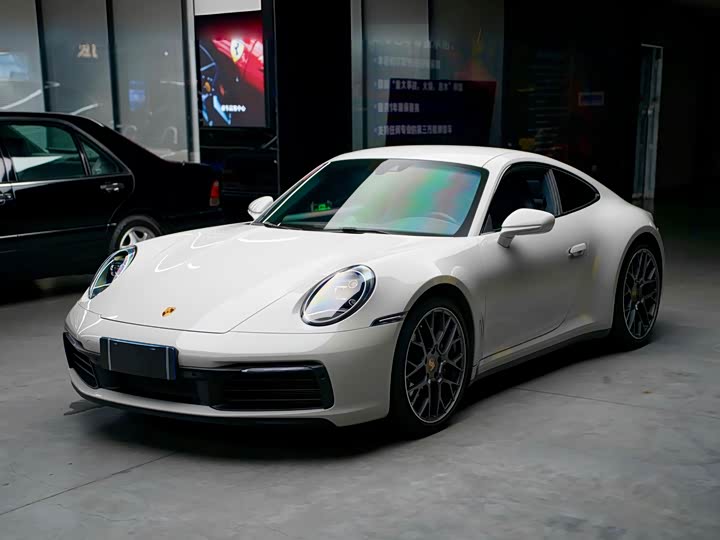 Porsche 911 2023 Carrera 3.0T