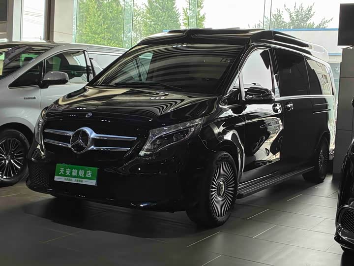 Shangzhe V-Class 2019 V260L Golden Tiger Edition