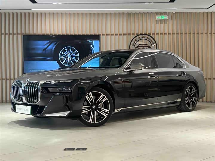 BMW i7 2023 xDrive60L M Sports Package