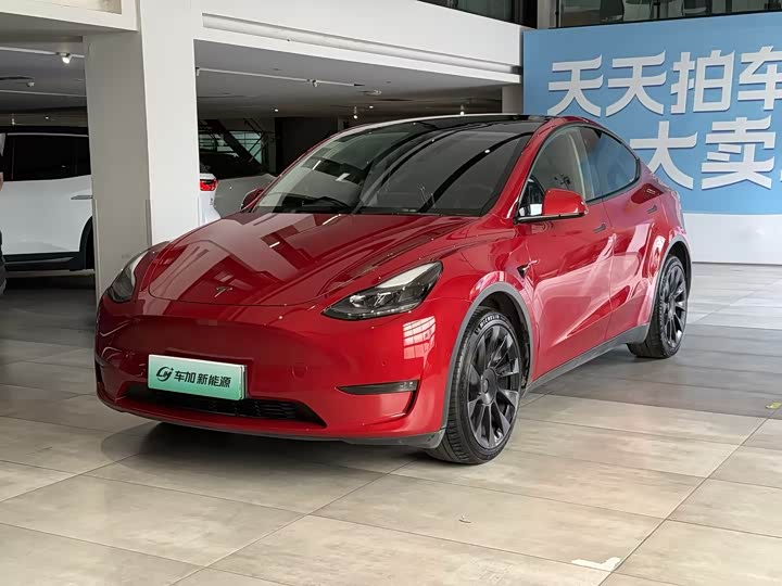 Model Y 2021 long-range all-wheel drive version
