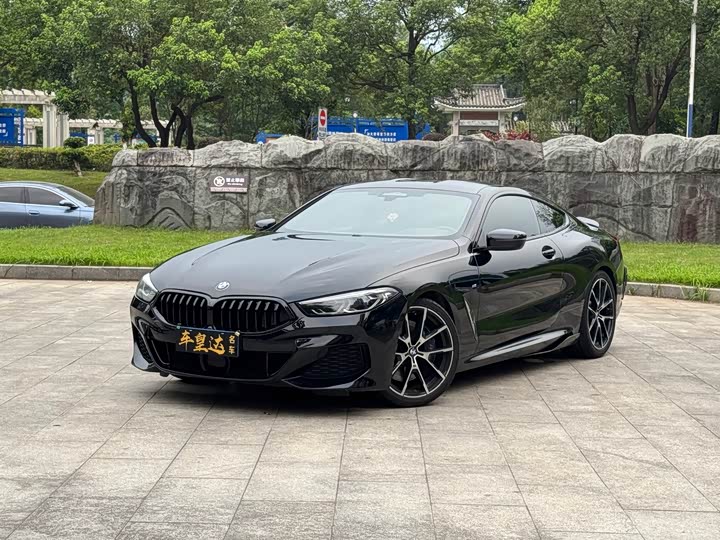 BMW 8 Series 2019 840i Coupe M Sport Package
