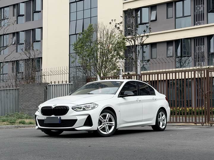 BMW 1 Series 2021 120i M Sports Night Edition