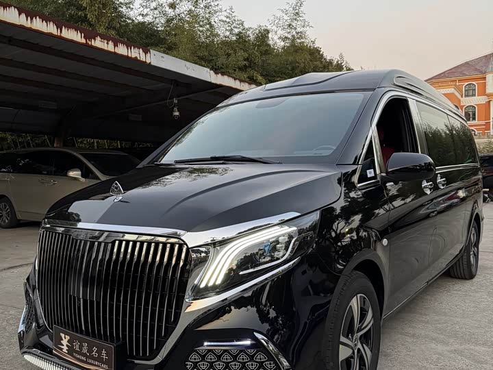 Vito 2024 model 2.0T business version 7 seats