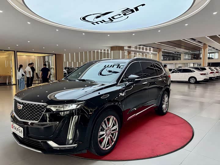 2021 Cadillac XT6 2022 2.0T six-seat four-wheel drive luxury model