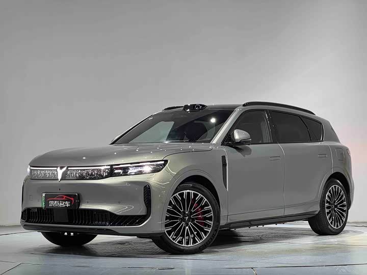 Lantu FREE 2025 FREE rear-wheel drive Qiankun version