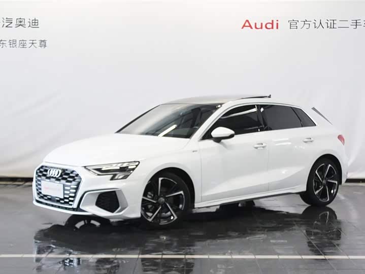 2021 Audi A3 2021 Sportback 35 TFSI stylish and sporty