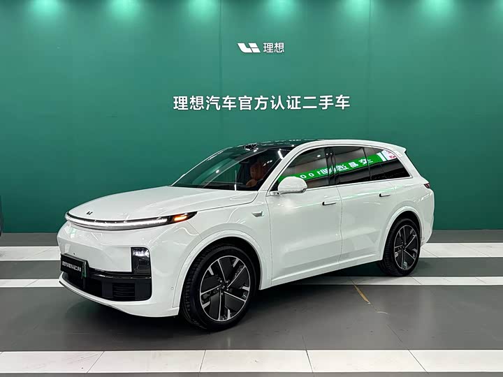 Ideal L8 2025 Max smart refresh version