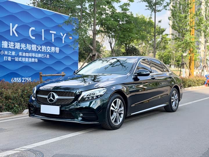 Mercedes-Benz C-Class 2021 C 200 L Fashionable Sports Edition