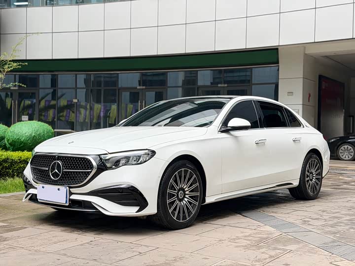 Mercedes-Benz E-Class 2024 facelift E 300 L stylish and sporty