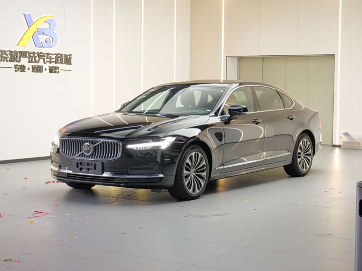 Volvo S90 2025 B5 Zhiyi Luxury Edition