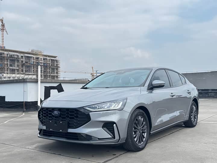 Focus 2022 sedan EcoBoost 180 automatic racing version