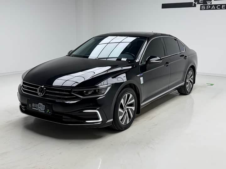 Magotan PHEV 2022 GTE luxury model