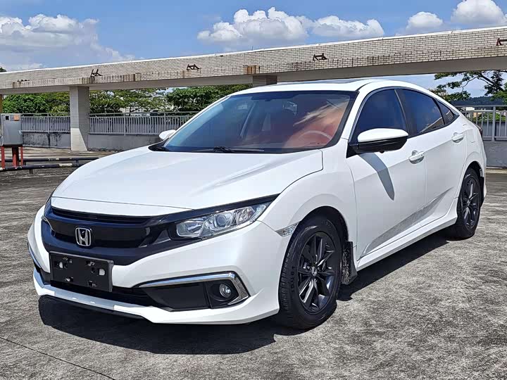 Civic 2019 220TURBO CVT Dynamic Edition National VI