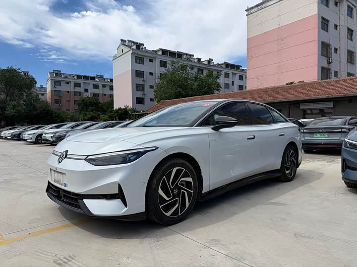 Volkswagen ID.7 VIZZION 2024 First Edition