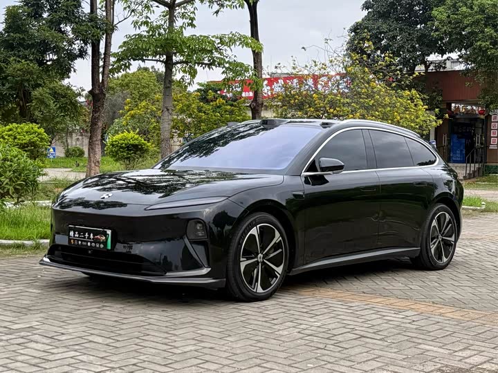 NIO ET5T 2024 model 75kWh Touring