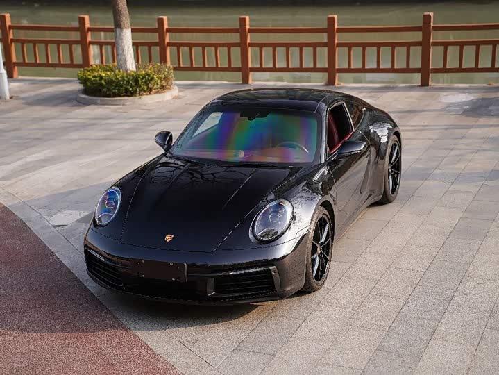 Porsche 911 2023 Carrera 3.0T