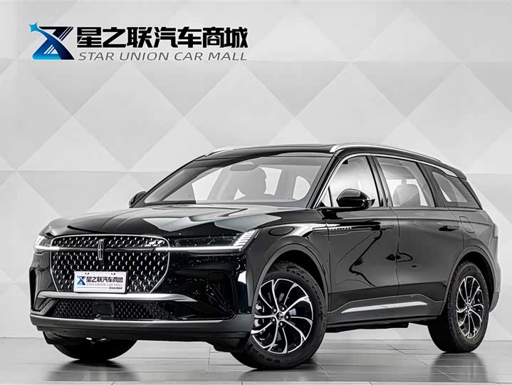 Nautilus 2025 2.0T AWD Premiere