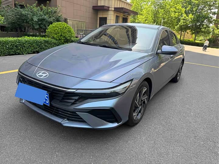 Elantra 2023 1.5L CVT LUX