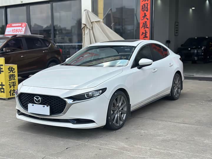 Mazda3 Angkesela 2022 2.0L Automatic Premium Edition