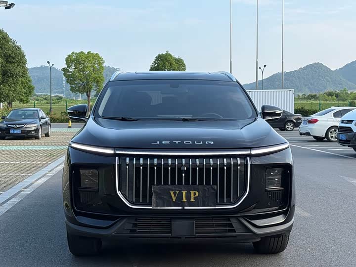 Jetour X90 PRO 2024 1.6T DCT Luxury 7-Seater