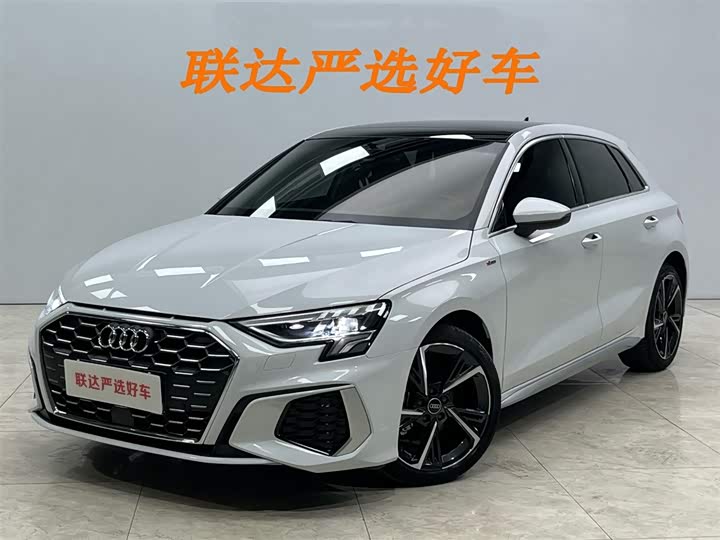 Audi A3 2023 Sportback 35 TFSI stylish and sporty
