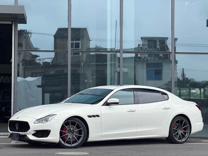Quattroporte 2021 3.0T Luxury