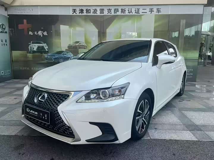 Lexus CT 2020 CT200h Comfort Monotone