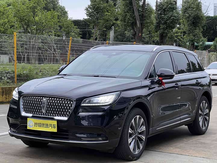 Adventurer 2022 facelift 2.0T two-wheel drive premium version